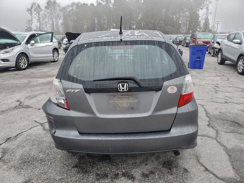 Photo 6 from auction – 2011 HONDA FIT with VIN JHMGE8H36BC010562