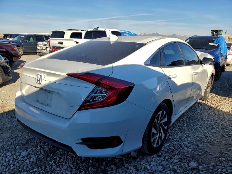 Photo 3 from auction – 2017 HONDA CIVIC EX with VIN 19XFC2F78HE213377