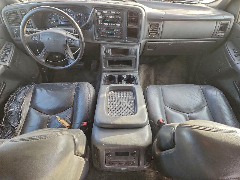 Photo 8 from auction – 2003 CHEVROLET AVALANCHE with VIN 3GNEK13T93G228873