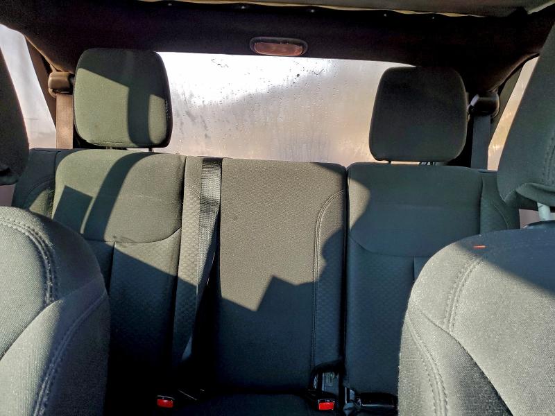 Photo 10 from auction – 2015 JEEP WRANGLER U with VIN 1C4BJWDG0FL735990