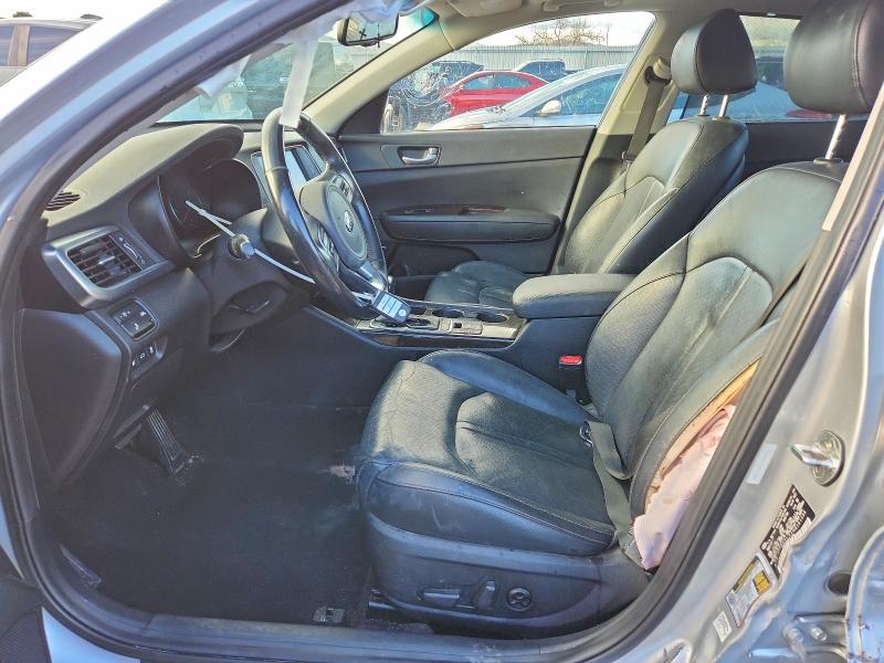 Photo 7 from auction – 2017 KIA OPTIMA with VIN 5XXGU4L31HG161354