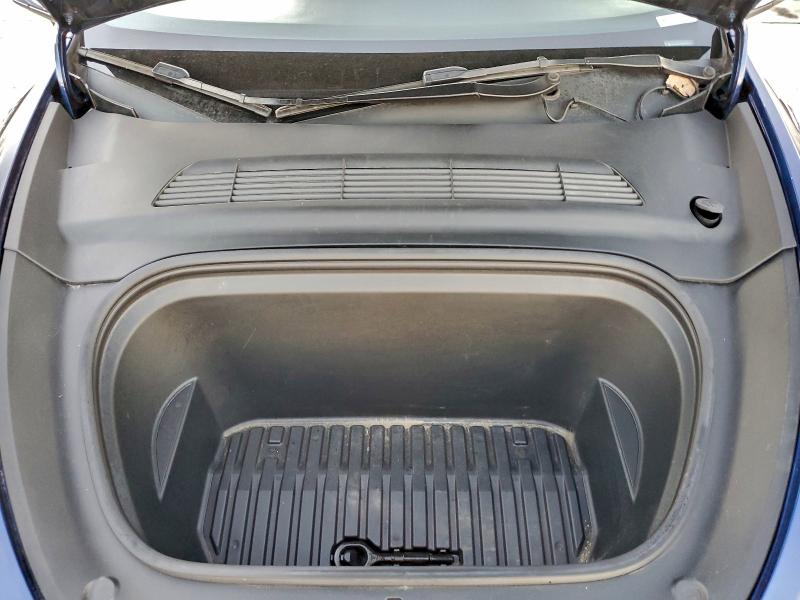 Photo 12 from auction – 2022 TESLA MODEL Y with VIN 7SAYGDEEXNF307424