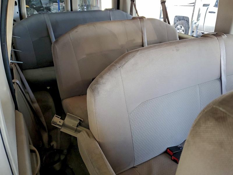 Photo 11 from auction – 2013 FORD ECONOLINE with VIN 1FBNE3BL6DDB06357