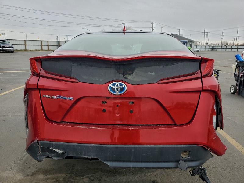 Photo 6 from auction – 2017 TOYOTA PRIUS PRIM with VIN JTDKARFP9H3042515