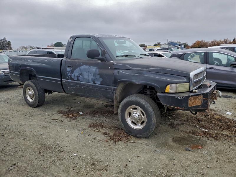 Photo 4 from auction – 2002 DODGE RAM 2500 with VIN 3B7KF26W12M309202