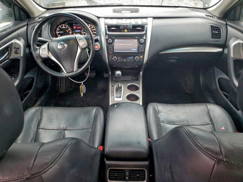 Photo 8 from auction – 2015 NISSAN ALTIMA 2.5 with VIN 1N4AL3AP1FN352577